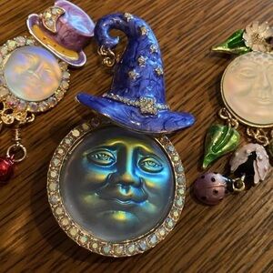 Blue Moon Wizard Brooch